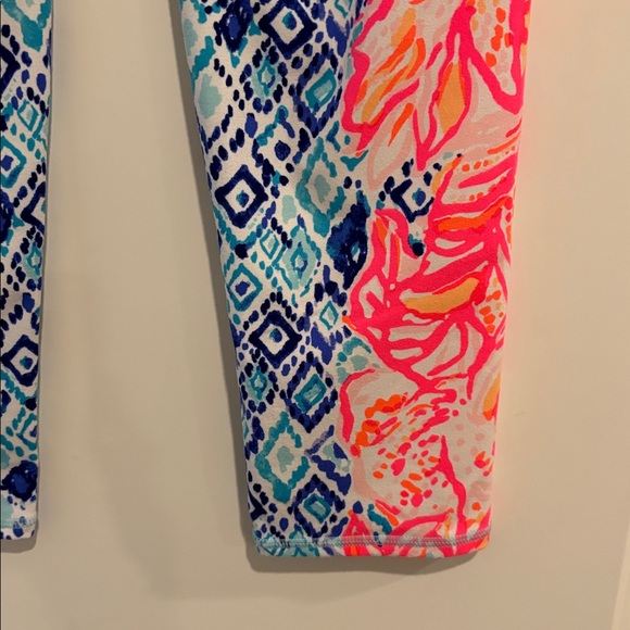 Lilly Pulitzer Luxletic Women’s Cropped Leggings Size Small - Picture 4 of 4